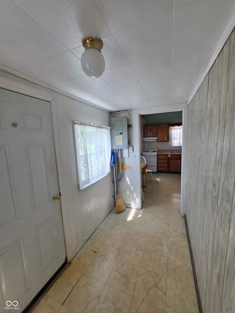 Photo of 340 S Grand Avenue, Indianapolis, IN