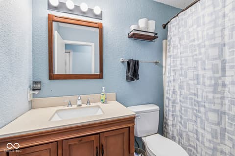 Photo of 7312 Kimble Drive, Indianapolis, IN