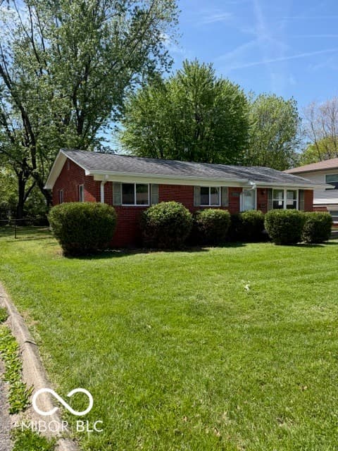 Front exterior at 1449 Biloxi Lane, Beech Grove, IN