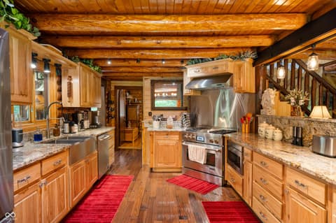 Photo of 7813 W 50 S, Morgantown, IN