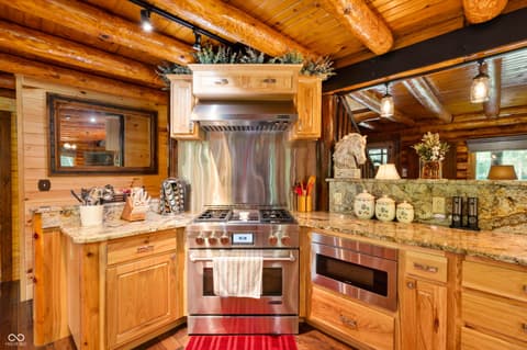 Photo of 7813 W 50 S, Morgantown, IN