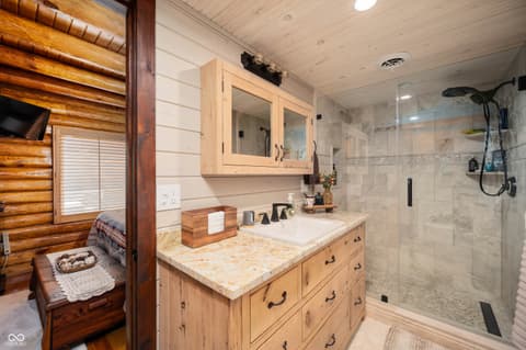 Photo of 7813 W 50 S, Morgantown, IN