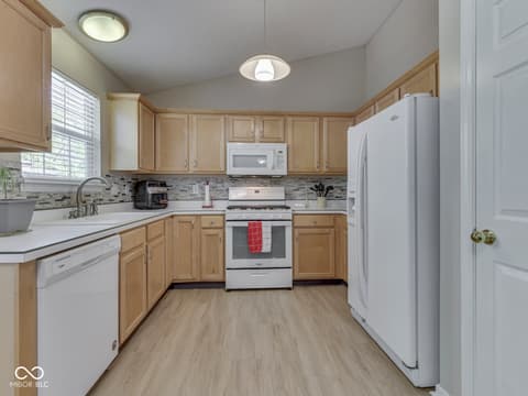 Kitchen at 7828 Lofton Court, Indianapolis, IN