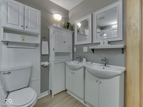 Primary bathroom at 7828 Lofton Court, Indianapolis, IN
