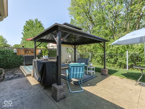 Outdoor living area at 7828 Lofton Court, Indianapolis, IN