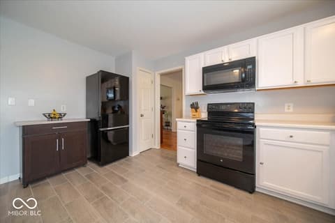 Photo of 6907 Governors Point Drive, Indianapolis, IN