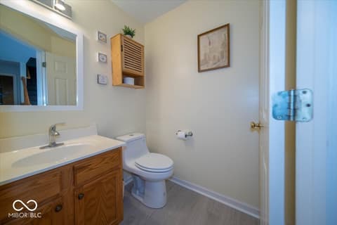 Photo of 6907 Governors Point Drive, Indianapolis, IN