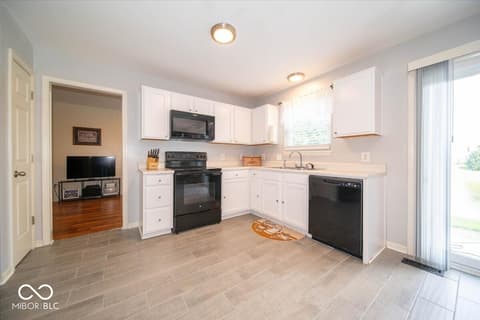 Photo of 6907 Governors Point Drive, Indianapolis, IN