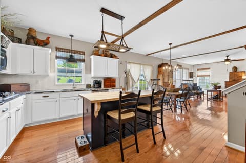 Photo of 697 Lake Vista Drive, Columbus, IN