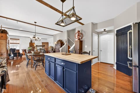 Photo of 697 Lake Vista Drive, Columbus, IN