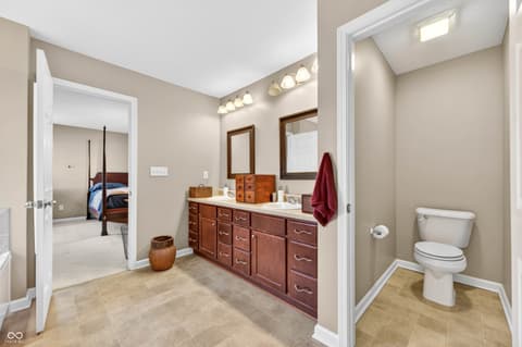 Photo of 697 Lake Vista Drive, Columbus, IN