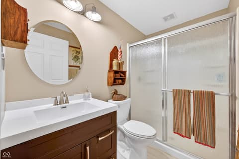 Photo of 697 Lake Vista Drive, Columbus, IN