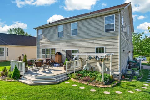 Photo of 697 Lake Vista Drive, Columbus, IN