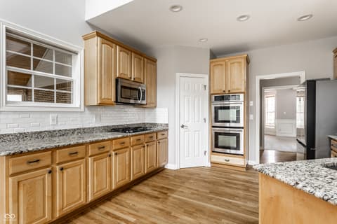 Photo of 14152 Ledgewood Way, Carmel, IN