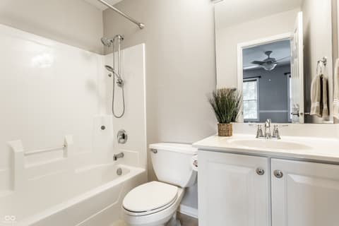Photo of 14152 Ledgewood Way, Carmel, IN