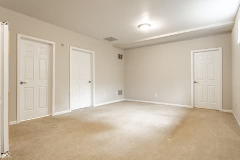 Photo of 14152 Ledgewood Way, Carmel, IN