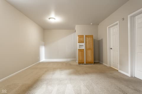 Photo of 14152 Ledgewood Way, Carmel, IN