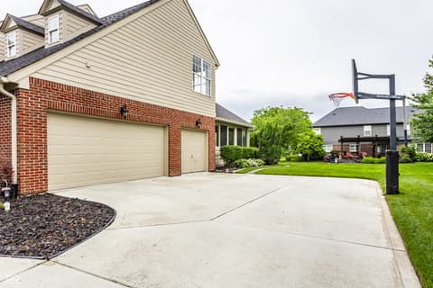 Photo of 14152 Ledgewood Way, Carmel, IN