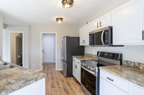 Kitchen at 10803 Gathering Drive, Indianapolis, IN