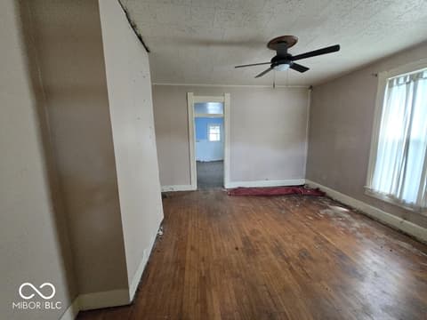 Photo of 121 E North A Street, Gas City, IN