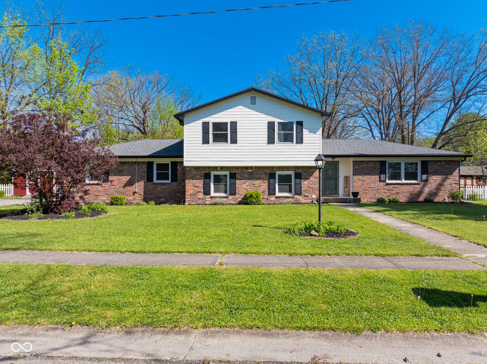 Photo of 3404 W Robinwood Drive, Muncie, IN
