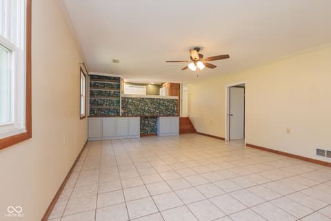 Photo of 3404 W Robinwood Drive, Muncie, IN