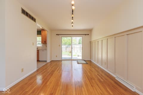 Photo of 3404 W Robinwood Drive, Muncie, IN