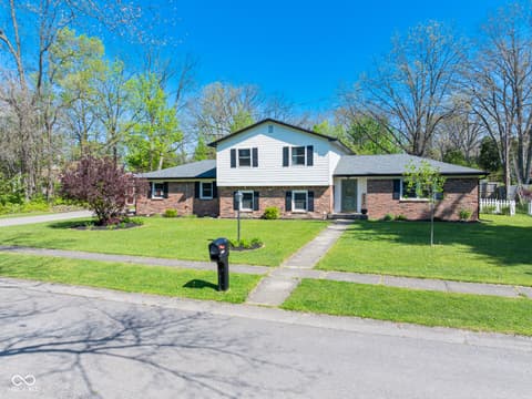 Photo of 3404 W Robinwood Drive, Muncie, IN