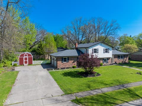 Photo of 3404 W Robinwood Drive, Muncie, IN
