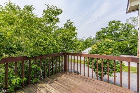 Outdoor living area at 7685 River Road, Indianapolis, IN