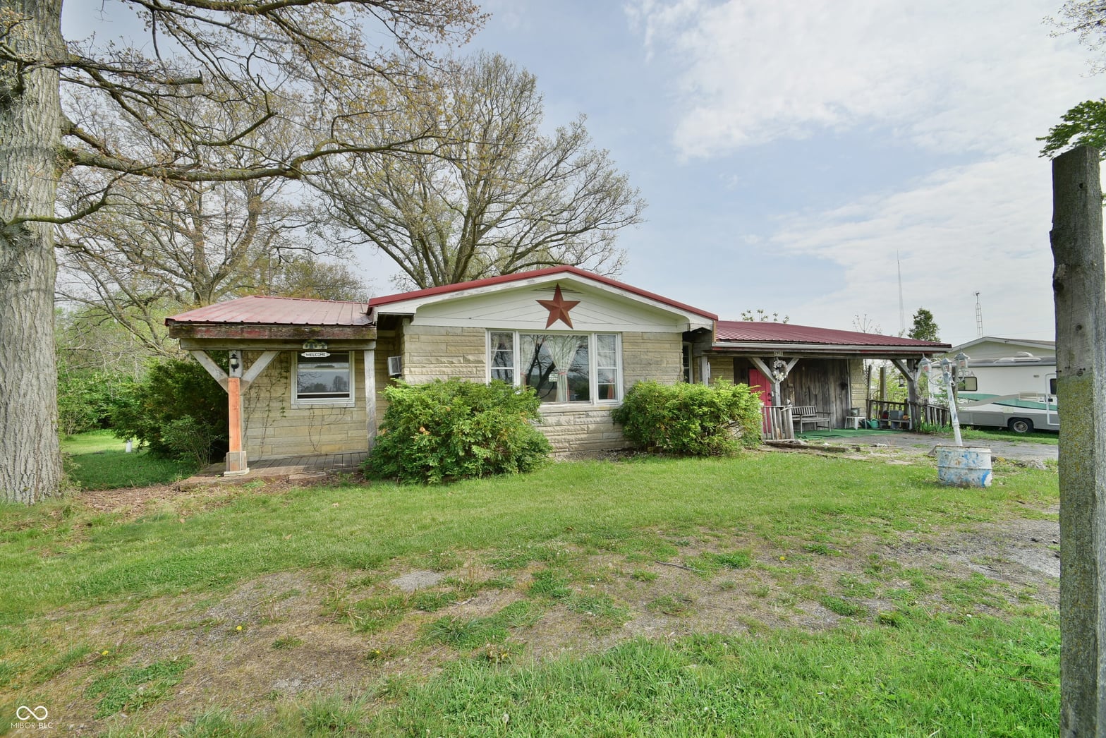 Photo of 2912 Outer Drive, New Castle, IN