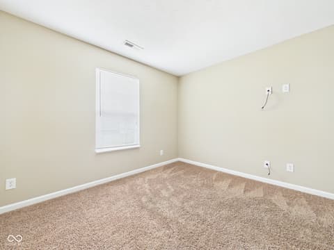 Photo of 519 Flint Boulevard, Fortville, IN