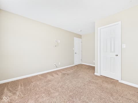 Photo of 519 Flint Boulevard, Fortville, IN