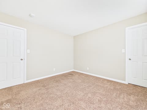 Photo of 519 Flint Boulevard, Fortville, IN