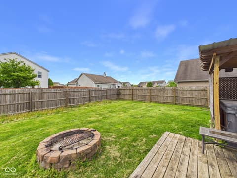 Photo of 519 Flint Boulevard, Fortville, IN