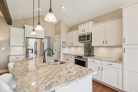 Photo of 1569 Leisure Way, Greenfield, IN