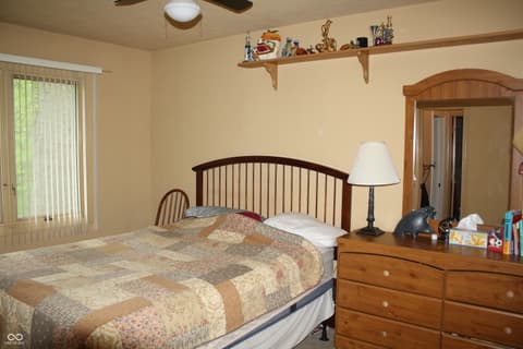 Photo of 8734 Log Run Drive N, Indianapolis, IN