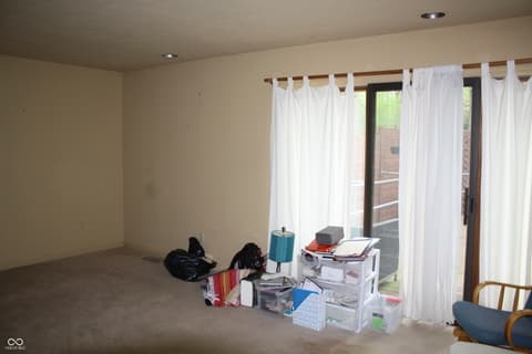 Photo of 8734 Log Run Drive N, Indianapolis, IN