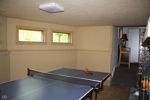 Photo of 8734 Log Run Drive N, Indianapolis, IN