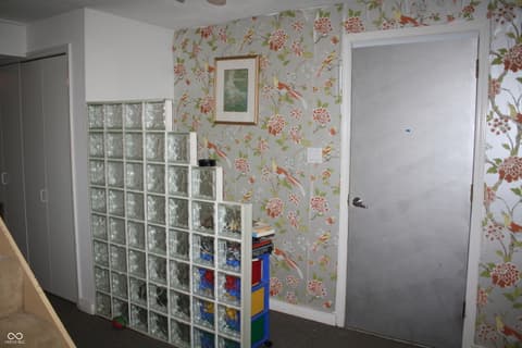 Photo of 8734 Log Run Drive N, Indianapolis, IN