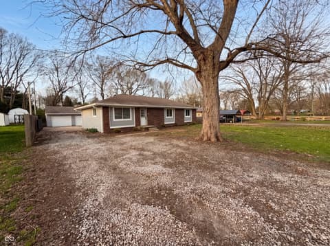 Photo of 4663 W Runyon Lake Drive, Greenwood, IN