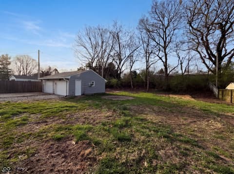 Photo of 4663 W Runyon Lake Drive, Greenwood, IN