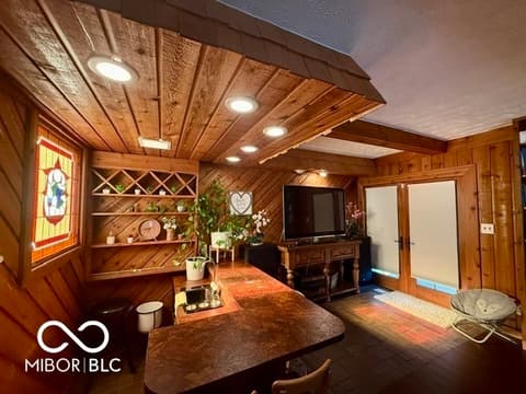 Photo of 888 Briarwood Drive, Greenwood, IN