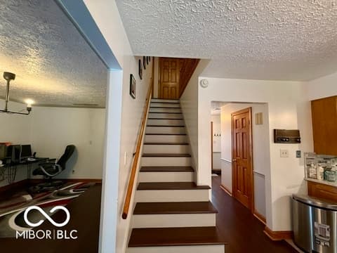 Photo of 888 Briarwood Drive, Greenwood, IN