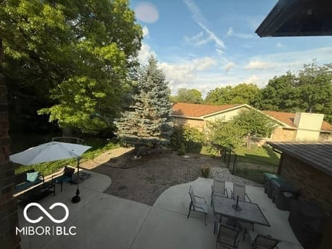 Photo of 888 Briarwood Drive, Greenwood, IN