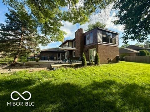 Photo of 888 Briarwood Drive, Greenwood, IN
