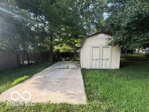 Photo of 888 Briarwood Drive, Greenwood, IN