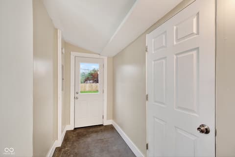 Foyer at 408 N Superior Street, Orestes, IN