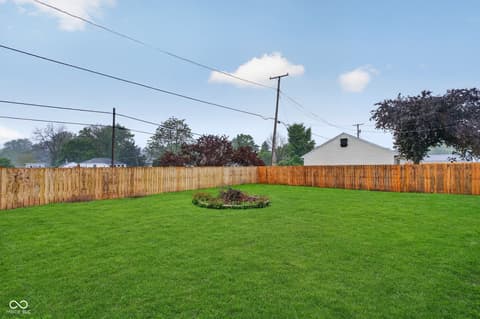 Yard at 408 N Superior Street, Orestes, IN