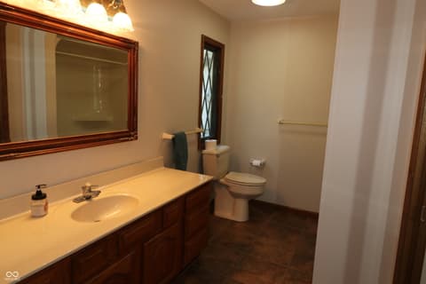 Photo of 91 White Oak Drive, Batesville, IN